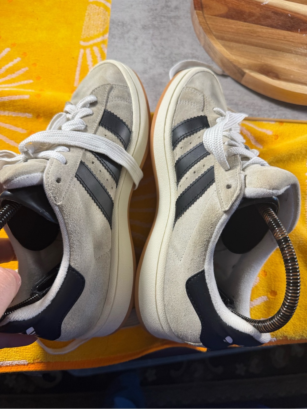Adidas Women's Campus 00s Sneakers - Crystal White/Core Black, Size 7.5 US - Picture 6 of 7